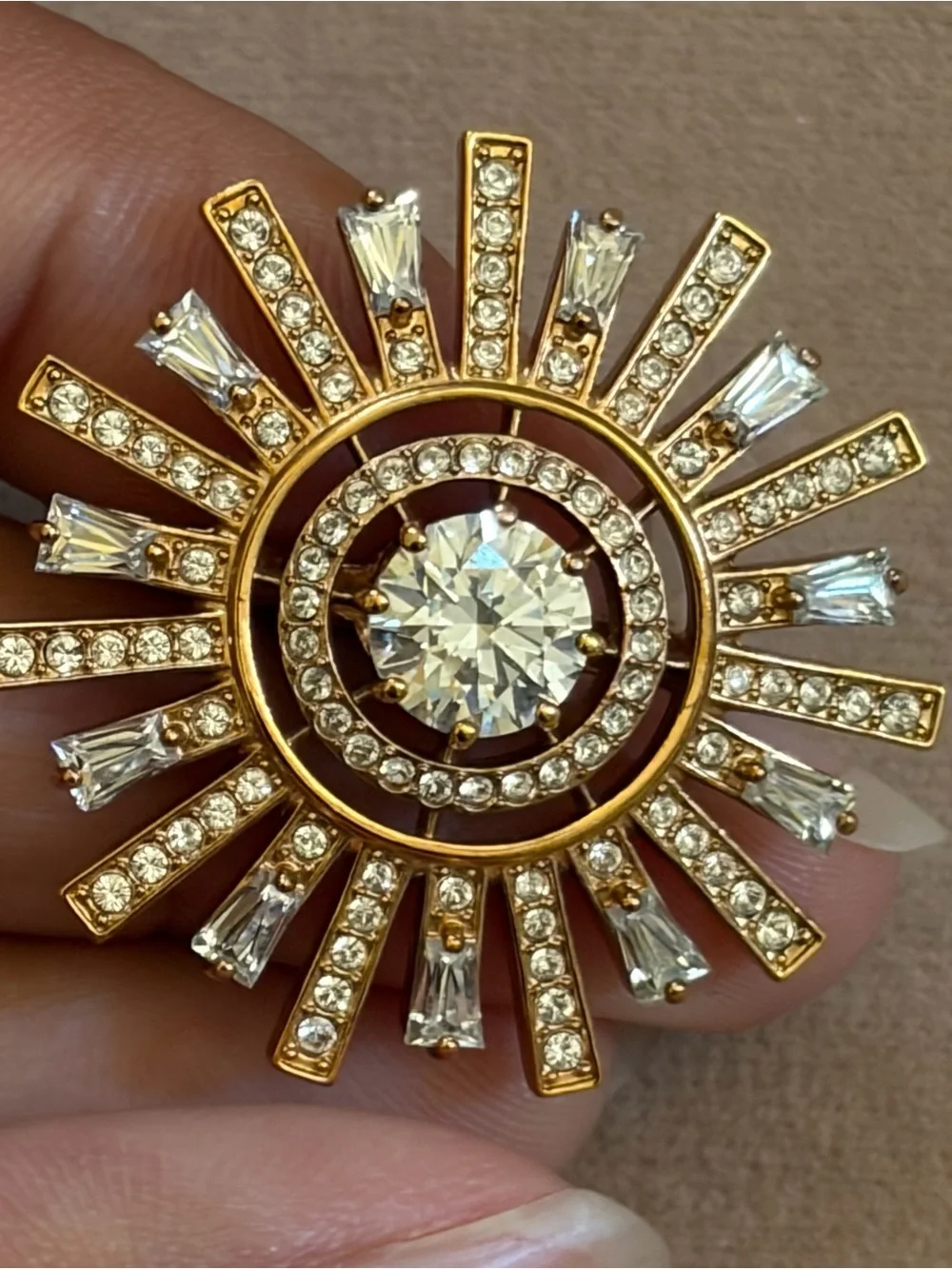 Swarovski Sun Burst Cocktail Ring Size 6